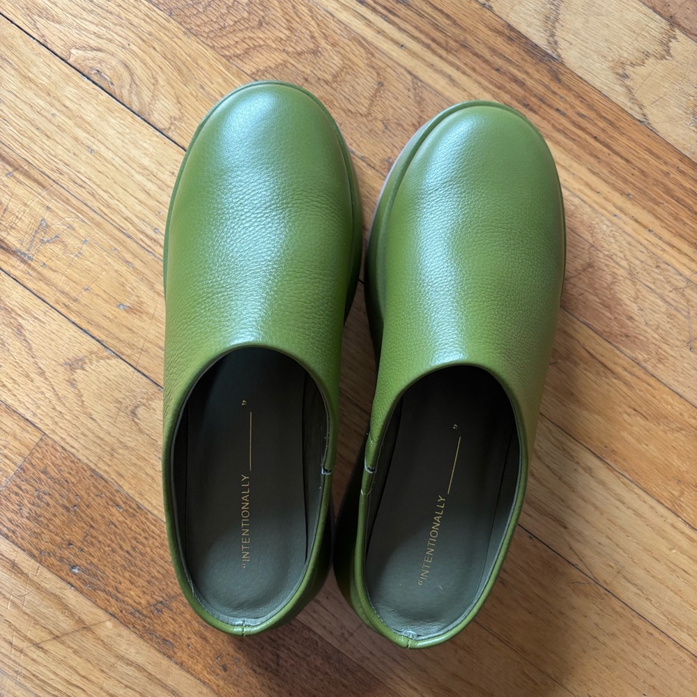 Intentionally Blank Risen Platform Mule In Olive … - image 2